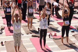 Las celebrities dando la bienvenida ya al verano