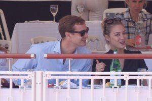 Pierre Casiraghi con su  novia Beatriz FOTOS GETTY