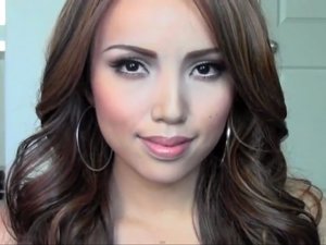 Promise Tepang Phan como Jessica Alba FOTOS: FACEBOOK