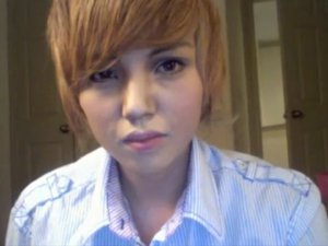 Promise Tepang Phan imita a Justin Bieber FOTOS: FACEBOOK