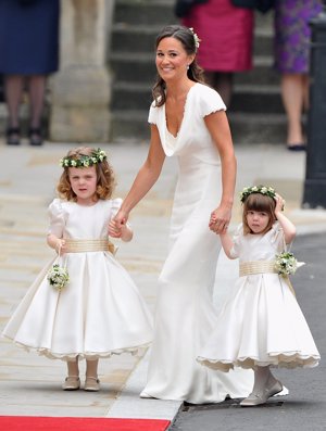 El vestido por delante de Pippa Middleton, el cual copió Sofia Hellqvist FOTOS: GETTY