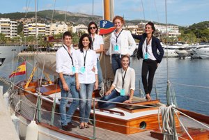 Los modelos con Corinna Graf, consejera delegada de Puerto Portals