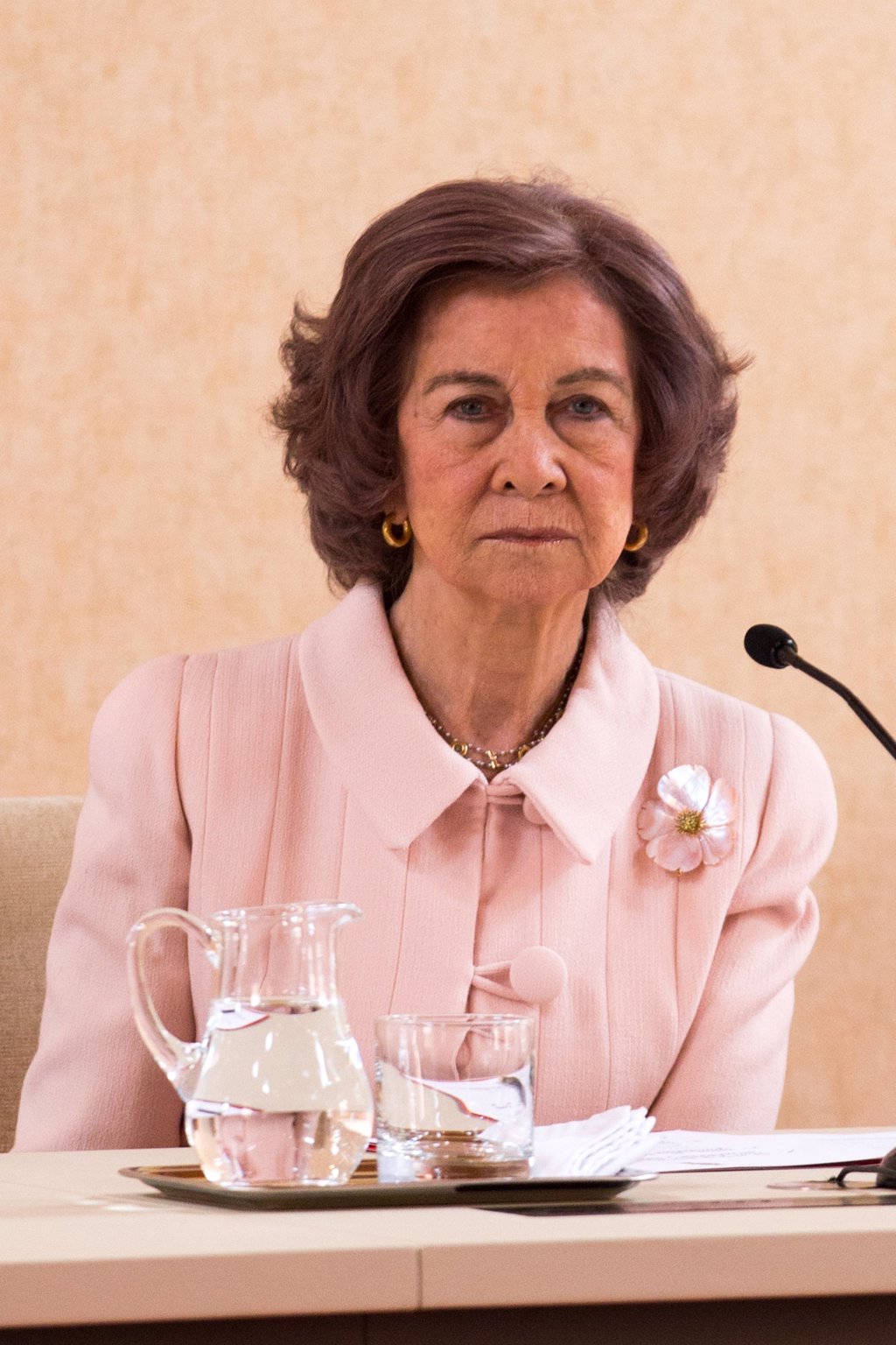 La Reina Doña Sofía y la Infanta Elena, muy unidas y solidarias