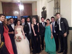 Foto de grupo de la boda de Nacho del Real Madrid