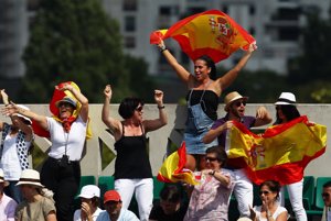 El público español incondicionales del: ¡Vamos Rafa!