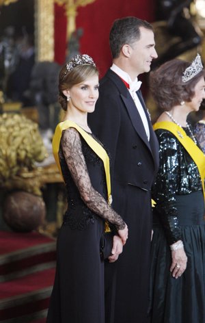 La Princesa lució una espectacular tiara floral