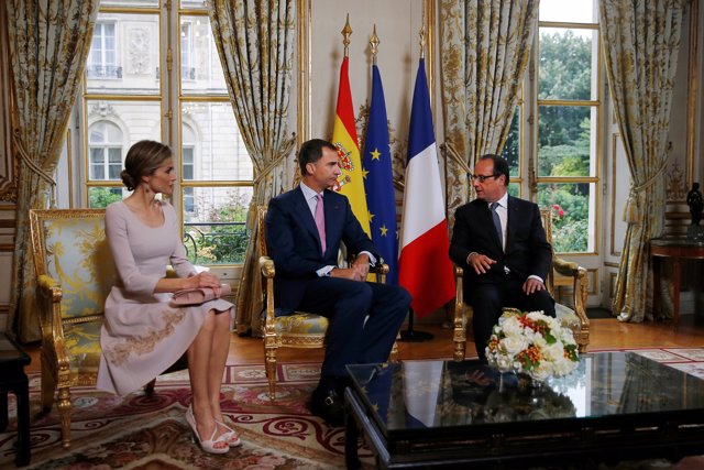 felipe y letizia con François Hollande