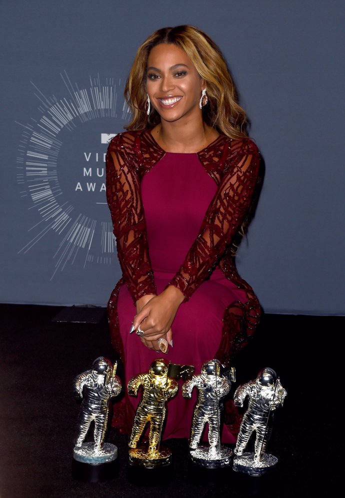 Beyoncé con muchos premios MTV Video Music Awards 