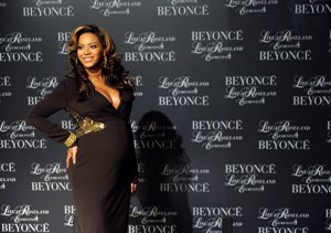Durante su embarazo Beyoncé no desatendió sus compromisos profesionales