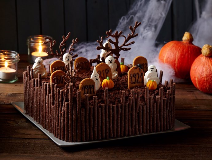 Tarta cementerio para Halloween