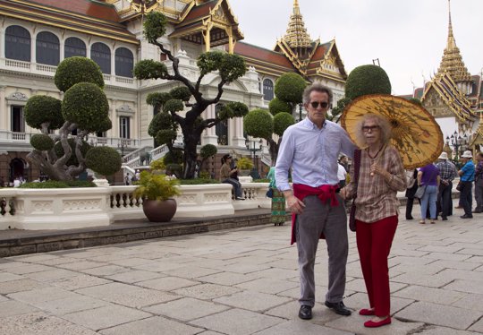 La Duquesa de Alba en su viaje a Tailandia con su tercer marido Alfonso Díez