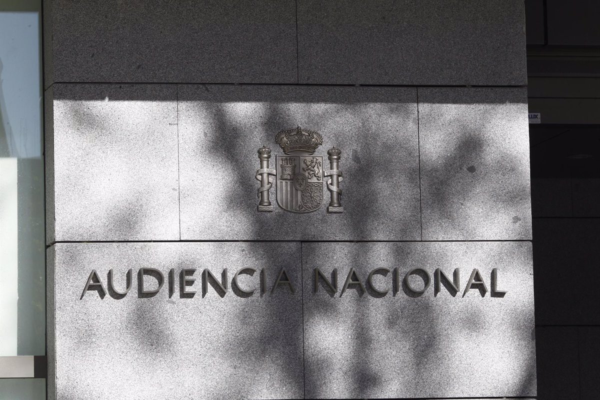 La Audiencia Nacional paraliza la devolución del policía marroquí que pidió asilo en España al entrar a Ceuta
