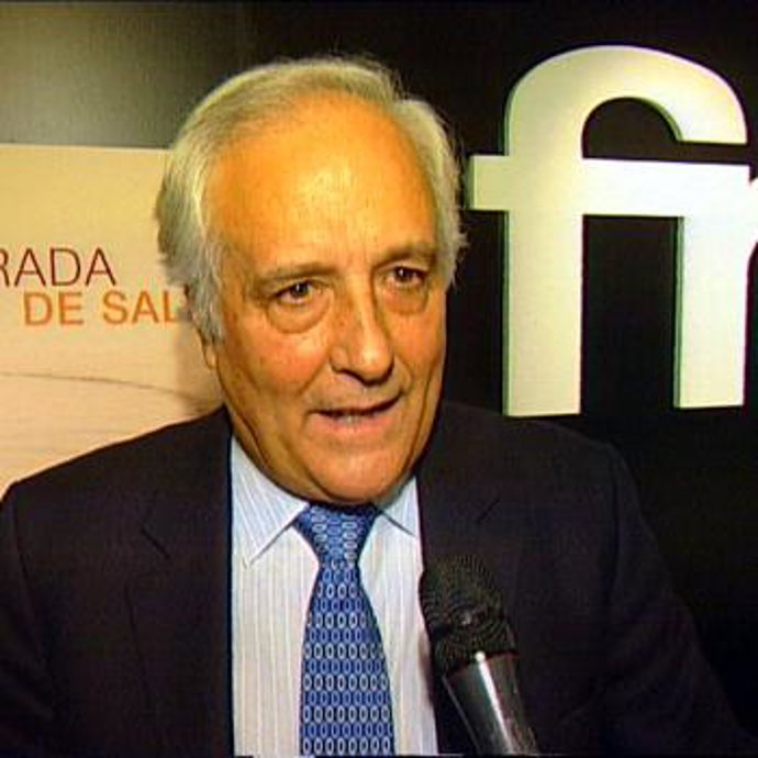Raúl del Pzo acude a la presentación de un libro