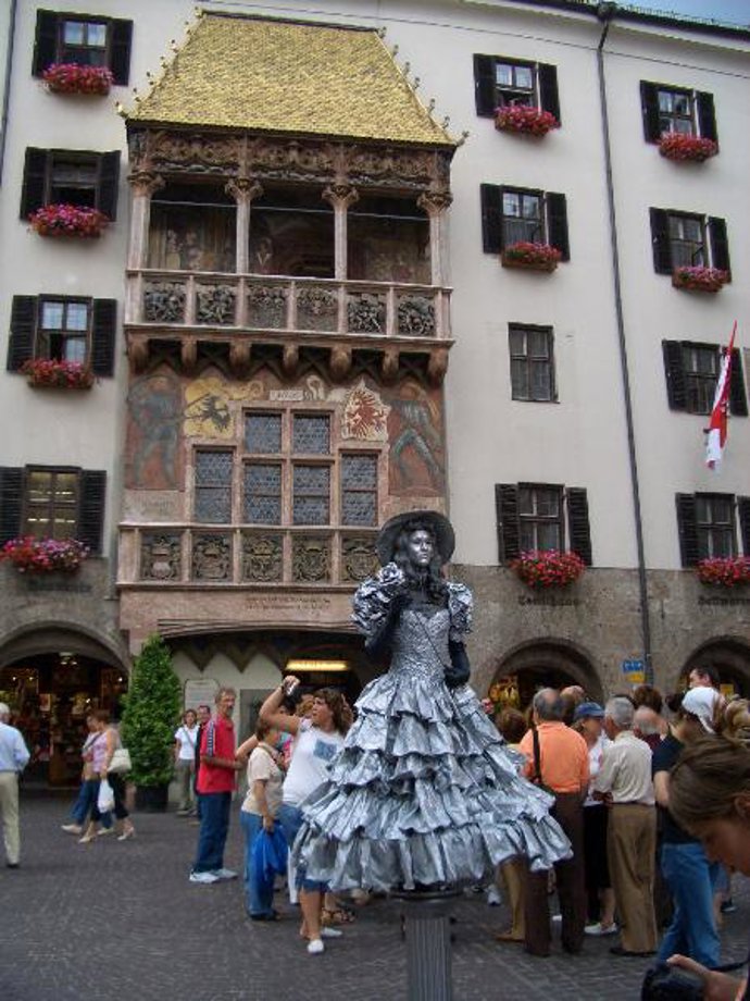 ESPECIAL VIAJES: INNSBRUCK, EL "CAPRICHO" DE LOS HABSBURGO