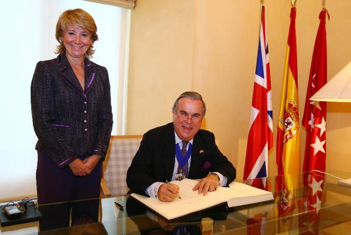 LA PRESIDENTA DE LA COMUNIDAD DE MADRID RECIBIÓ AL ALCALDE DE LA CITY DE LONDRES Y AL EMBAJADOR BRITÁNICO EN ESPAÑA