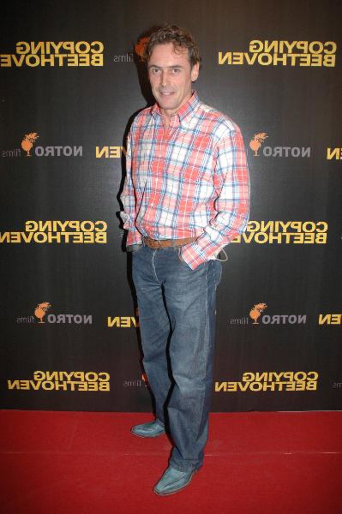 NUMEROSOS ROSTROS CONOCIDOS EN EL ESTRENO DE "COPYING BEETHOVEN"
