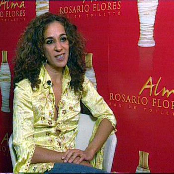 Rosario Flores presenta su primera fragancia, 'Alma'
