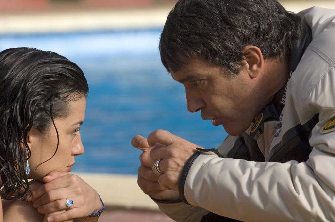 MARÍA RUIZ, LA MUSA DE ANTONIO BANDERAS EN "EL CAMINO DE LOS INGLESES"