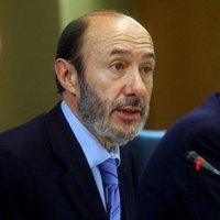 Rubalcaba dice que no se acercan presos porque no se ha demostrado la voluntad de ETA de abandonar la violencia