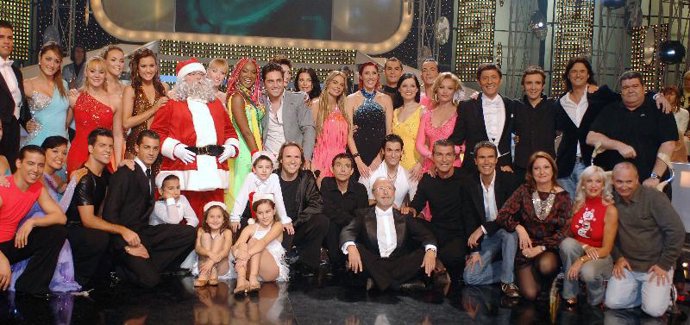 "MIRA QUIÉN BAILA" CELEBRA SU GALA DE NAVIDAD