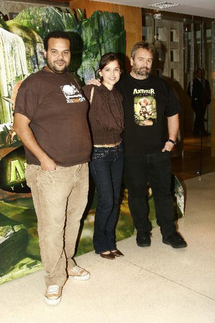 LUC BESSON MEZCLA IMAGEN REAL Y 3D EN LA PELÍCULA DE AVENTURAS PARA NIÑOS "ARTHUR Y LOS MINIMOYS"