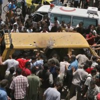 Al menos 18 heridos en las luchas entre miembros de Hamás y Al Fatá tras la convocatoria electoral de Abbas