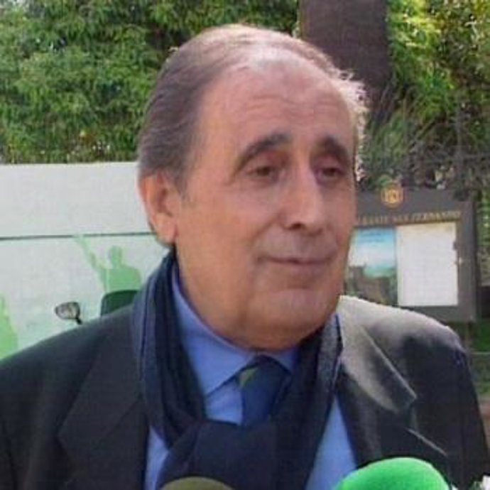 Jaime Peñafiel asegura que Julio Iglesias nunca intentó reconciliarse con Isabel Preysler 