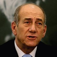 Olmert asegura que se seguirá combatiendo a los milicianos pero no ordena una respuesta al ataque de Eilat
