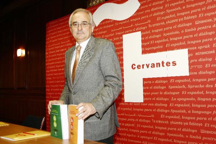 El Instituto Cervantes lanza al mercado el "Plan Curricular", tres volúmenes con pautas y contenidos para la enseñanza del español