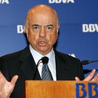 BBVA considera "financiera" su participación en Iberdrola y no descarta venderla 