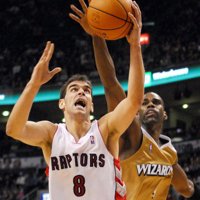 Calderón imparte una clase magistral en Toronto para llevar a Raptors al triunfo 