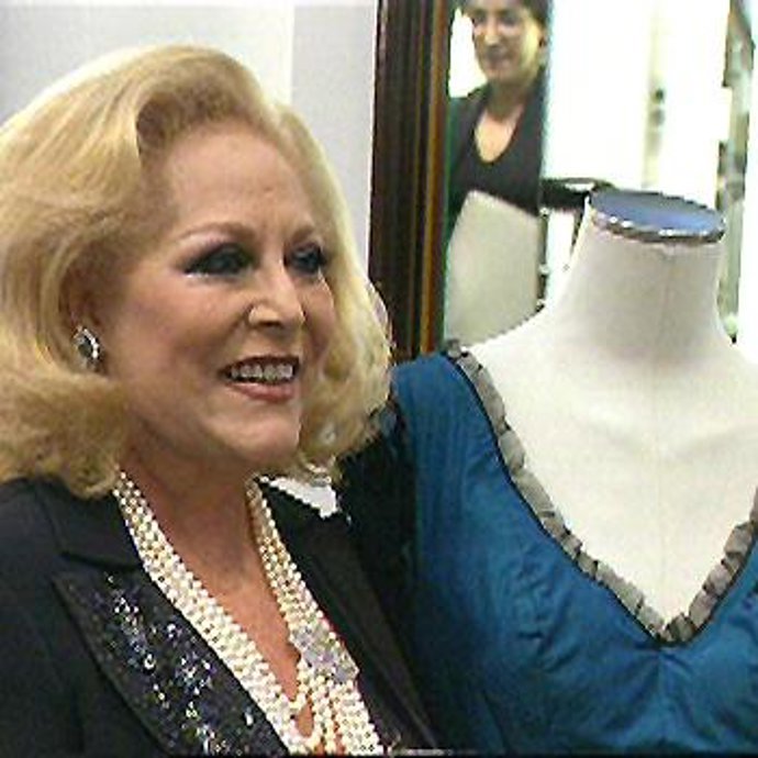 Loewe rindió un homenaje a la reina de la copla Concha Piquer en el centenario de su nacimiento 
