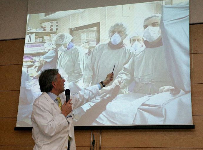 El Gregorio Marañón logra en primicia mundial implantar en el corazón células madre extraídas de grasa