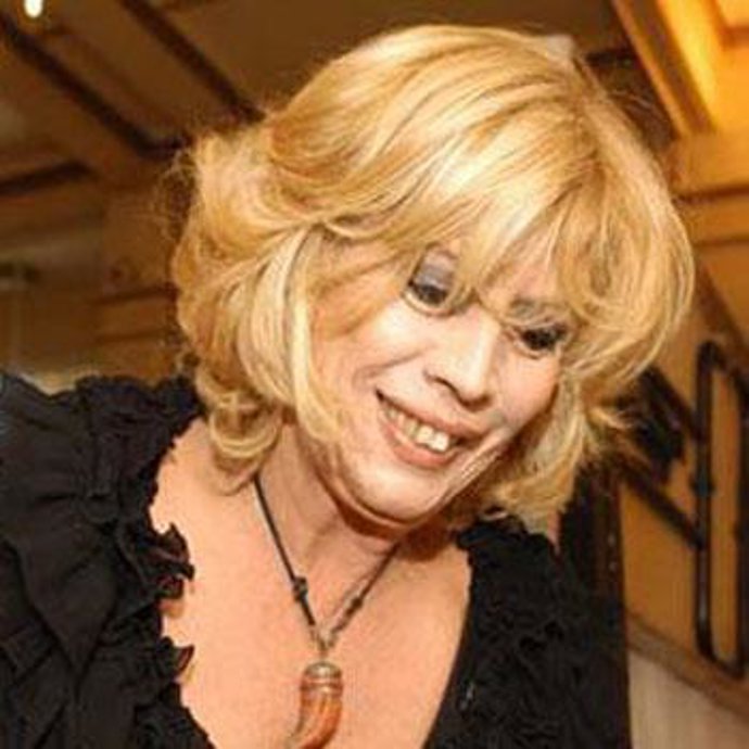 María Jiménez celebra su cincuenta y siete cumpleaños 