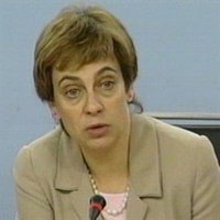 Azkarate ve difícil "seguir adelante" si ETA no renuncia a la violencia 