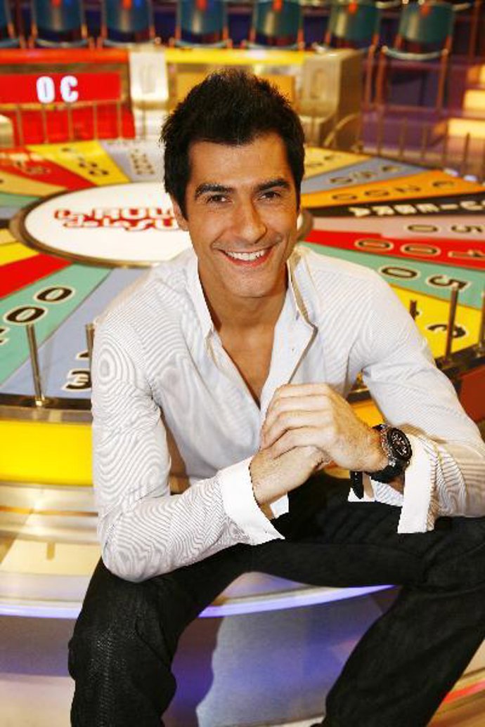 Jorge Fernández cumple un año al frente de "La ruleta de la suerte"