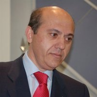 Del Nido: "El campeonato demuestra que el Sevilla es favorito y hay que asumir ese rol"