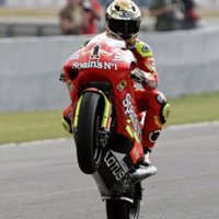 Lorenzo y Bautista, doblete español en 250 cc en una carrera memorable
