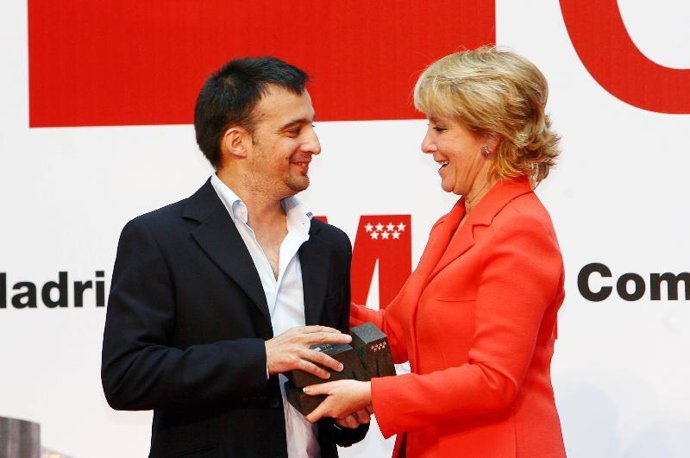 Alejandro Amenábar prepara su próxima película, alejada de sus trabajos anteriores, y que estará lista en dos años