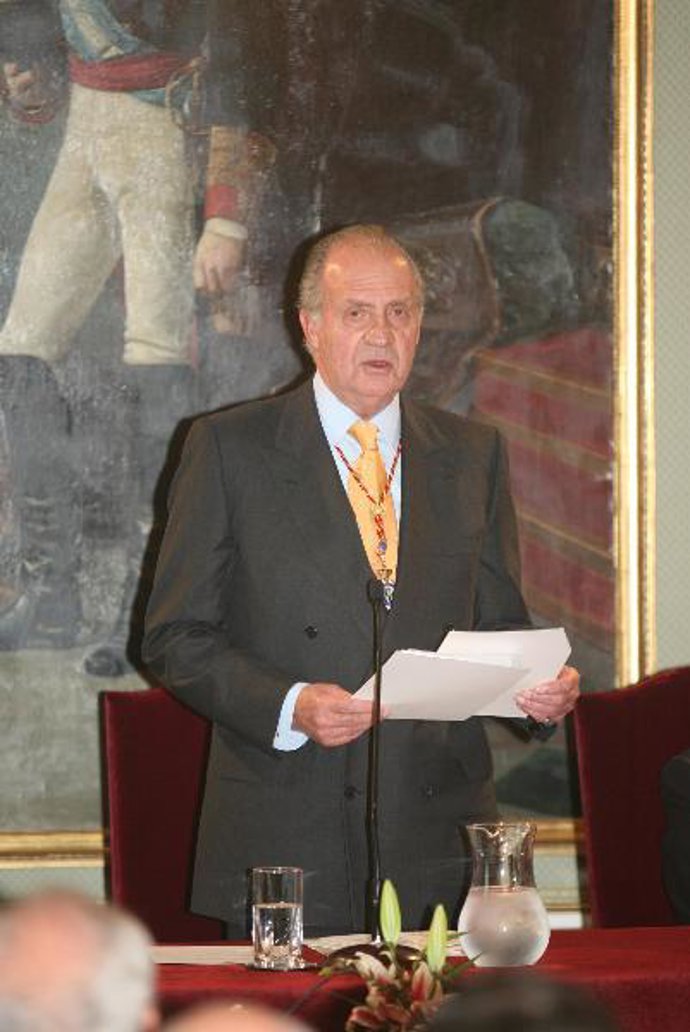 El Rey presidió hoy la conmemoración del 25 aniversario de la ley que diseñó el Tribunal de Cuentas