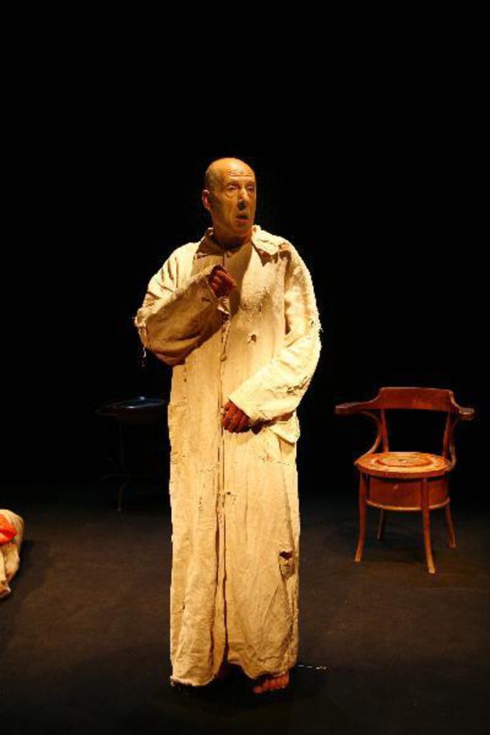 El Teatro Real presenta "El diario de un loco", interpretado por Fermi Reixach