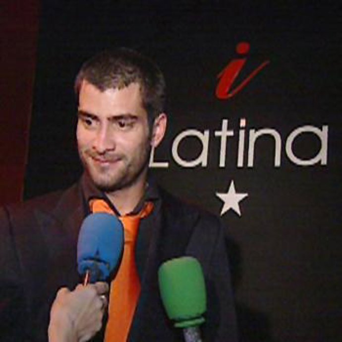 Asdrúbal inaugura un bar de copas en Madrid