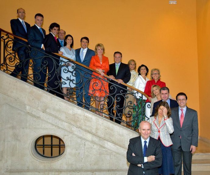 Los consejeros del Gobierno de la Comunidad de Madrid, cinco de ellos de nueva incorporación, toman posesión de su cargo