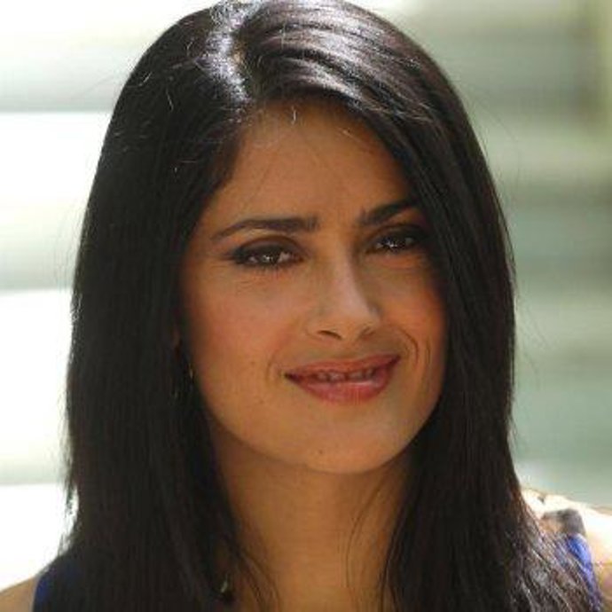 Salma Hayek y su rico prometido estrenan mansión de 20 millones de dólares en Los Ángeles