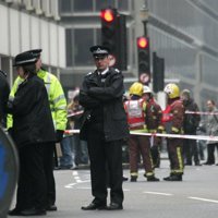 La Policía detiene a otras dos personas por su presunta conexión con los fallidos atentados de Londres y Glasgow