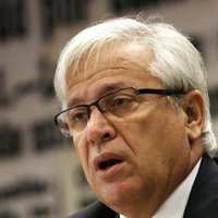 Clos y Bernardino León viajarán a Yemen en el avión que repatriará a los fallecidos y a los heridos del atentado