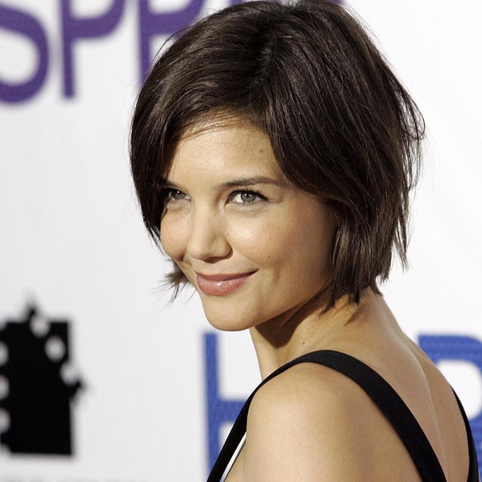 Katie Holmes quiere ser Wonder Woman