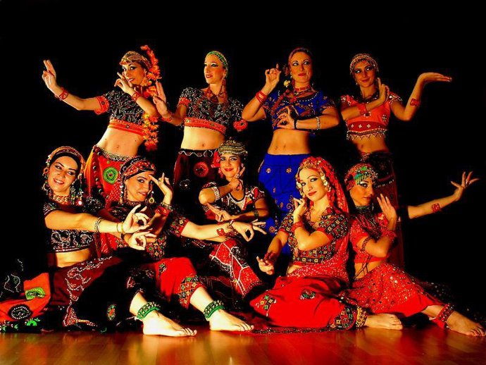 El Teatro de Madrid abre su temporada con el espectáculo de danza oriental "DROM"