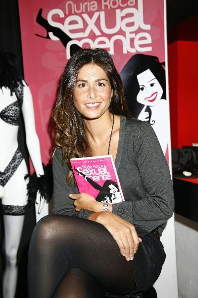 Nuria Roca comineza una nueva etapa como escritora