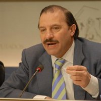 El PP lamenta "que el 50% del sector eléctrico español" quede en manos del Gobierno italiano